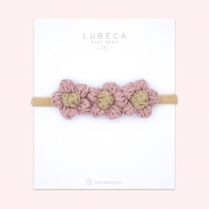 BANDITA CON TRES FLORES PUFF TEJIDAS A MANO